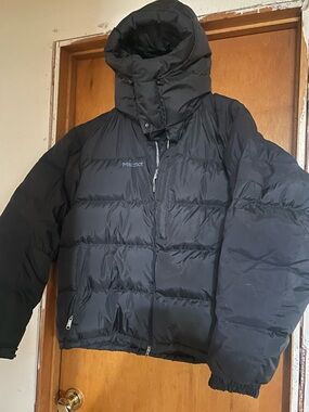 Marmot Men's Black Hooded Puffer Coat